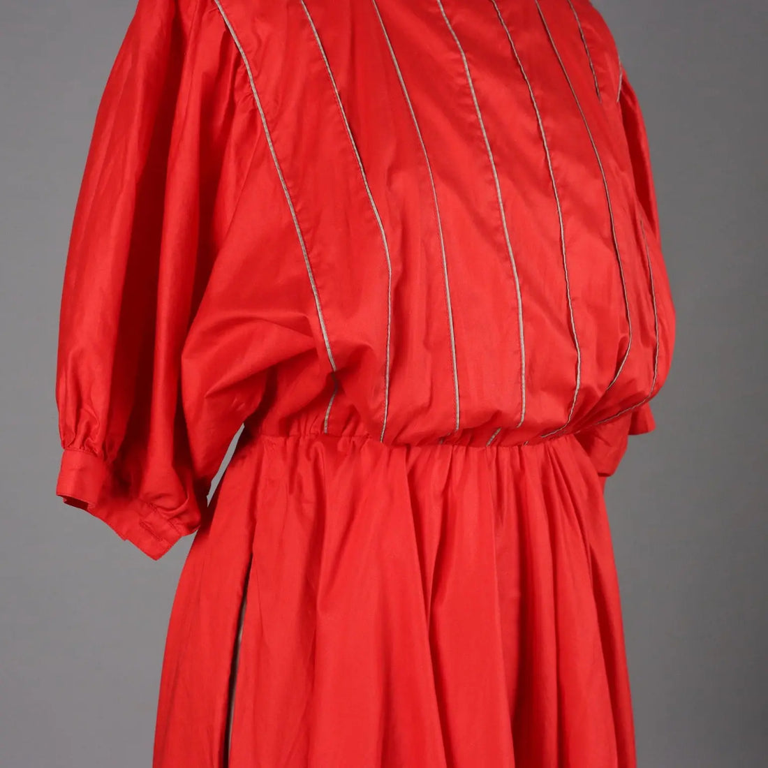 Vintage Red Cotton Dress Size 12/14 from the 1970s - Size 12/14 | Clothing & House Linens | Vintage