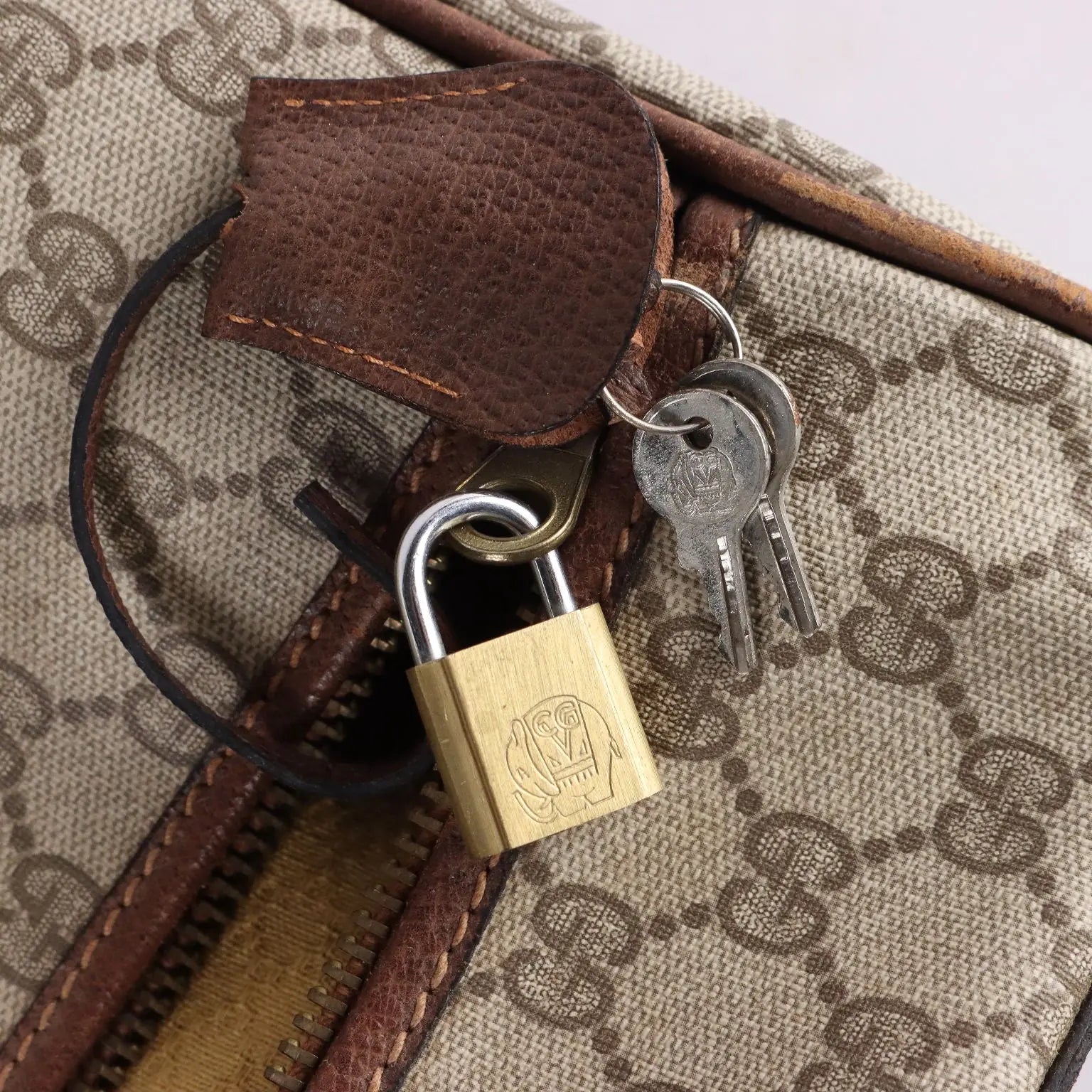 Vintage Gucci Boot Case Monogram Canvas Leather Collectable | Clothing & House Linens | Vintage