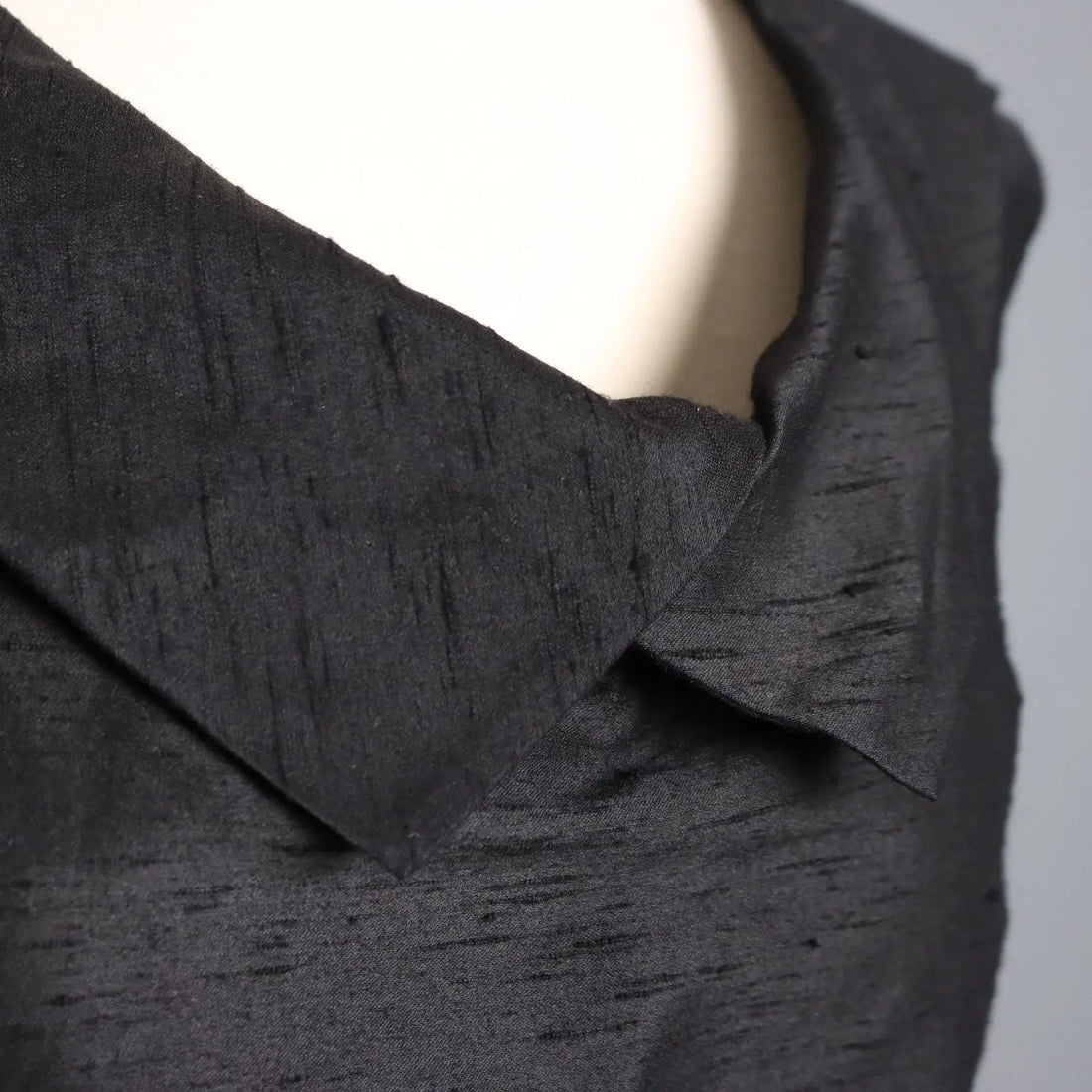 Biki Vintage Dress Silk Shantung UK Size 12 Italy 1950s - UK Size 12 | Clothing & House Linens | Vintage