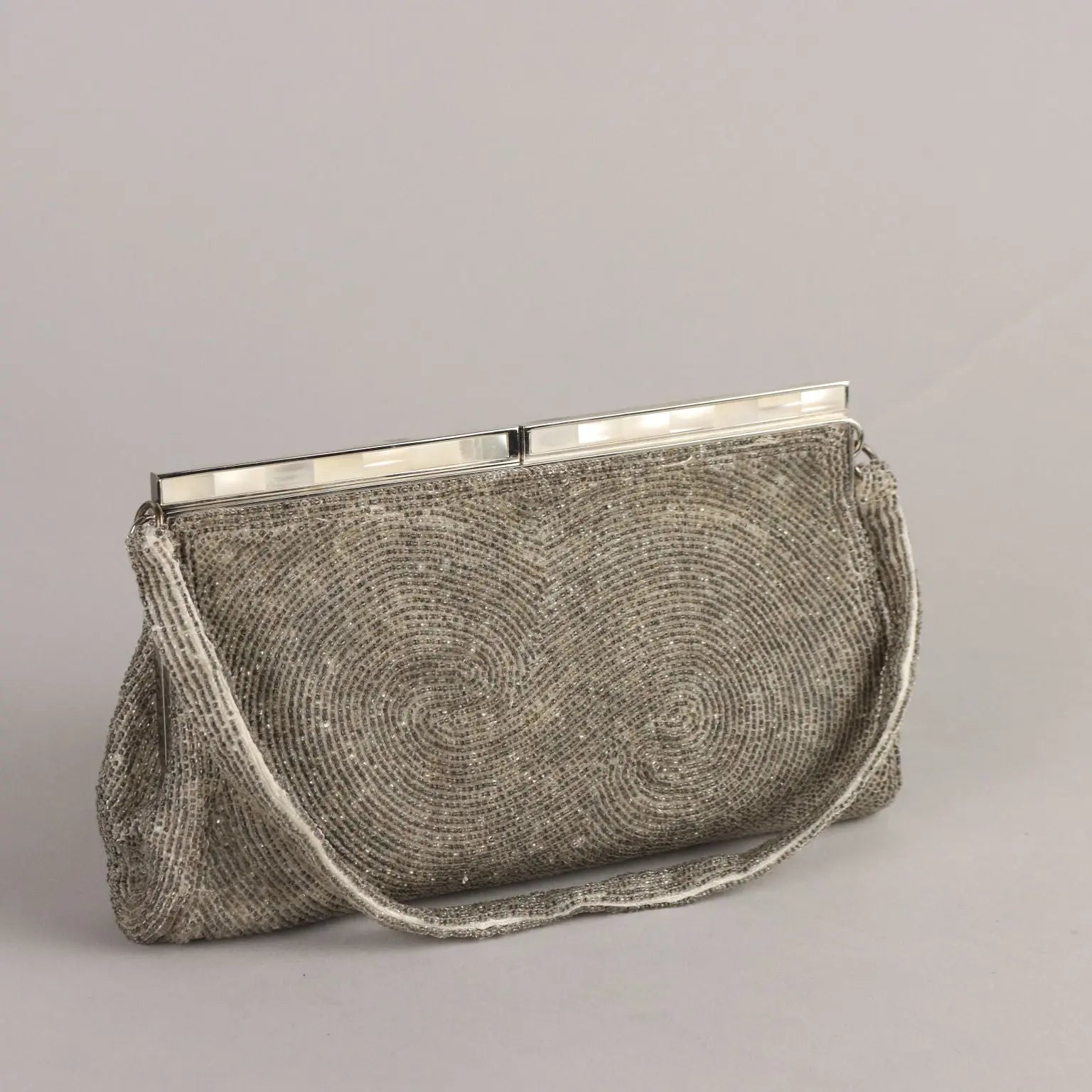 Vintage 1940s-50s Evening Bag Silver Beads Italy | Clothing & House Linens | Vintage