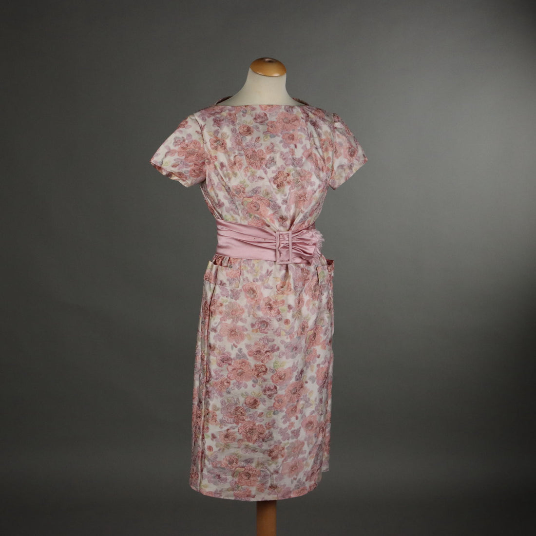  | Clothing & House Linens  Vintage