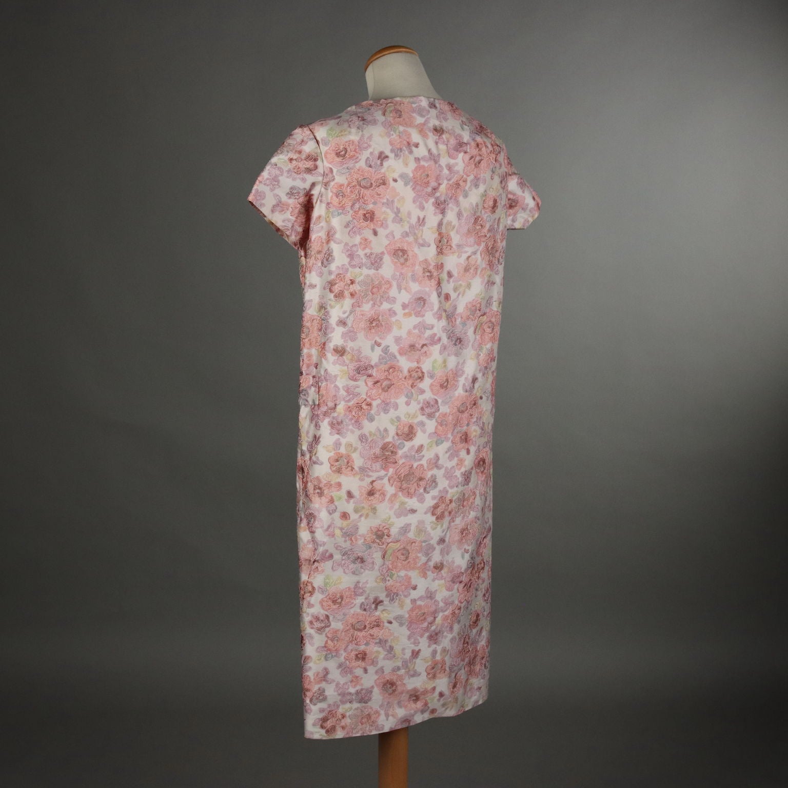  | Clothing & House Linens  Vintage