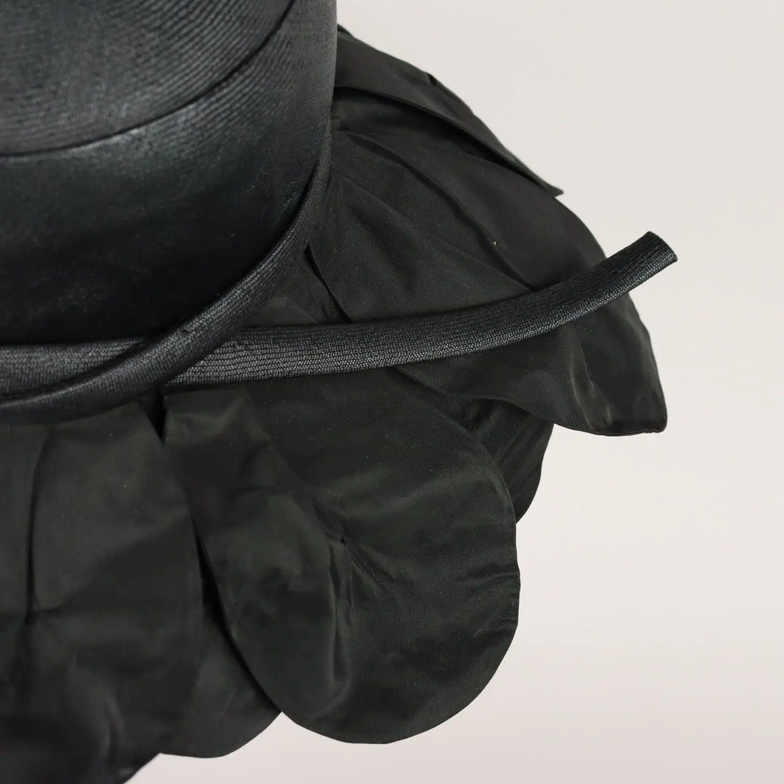 Gallia e Peter Hat Vintage Black Fabric Flower Italy 1950s | Clothing & House Linens | Vintage