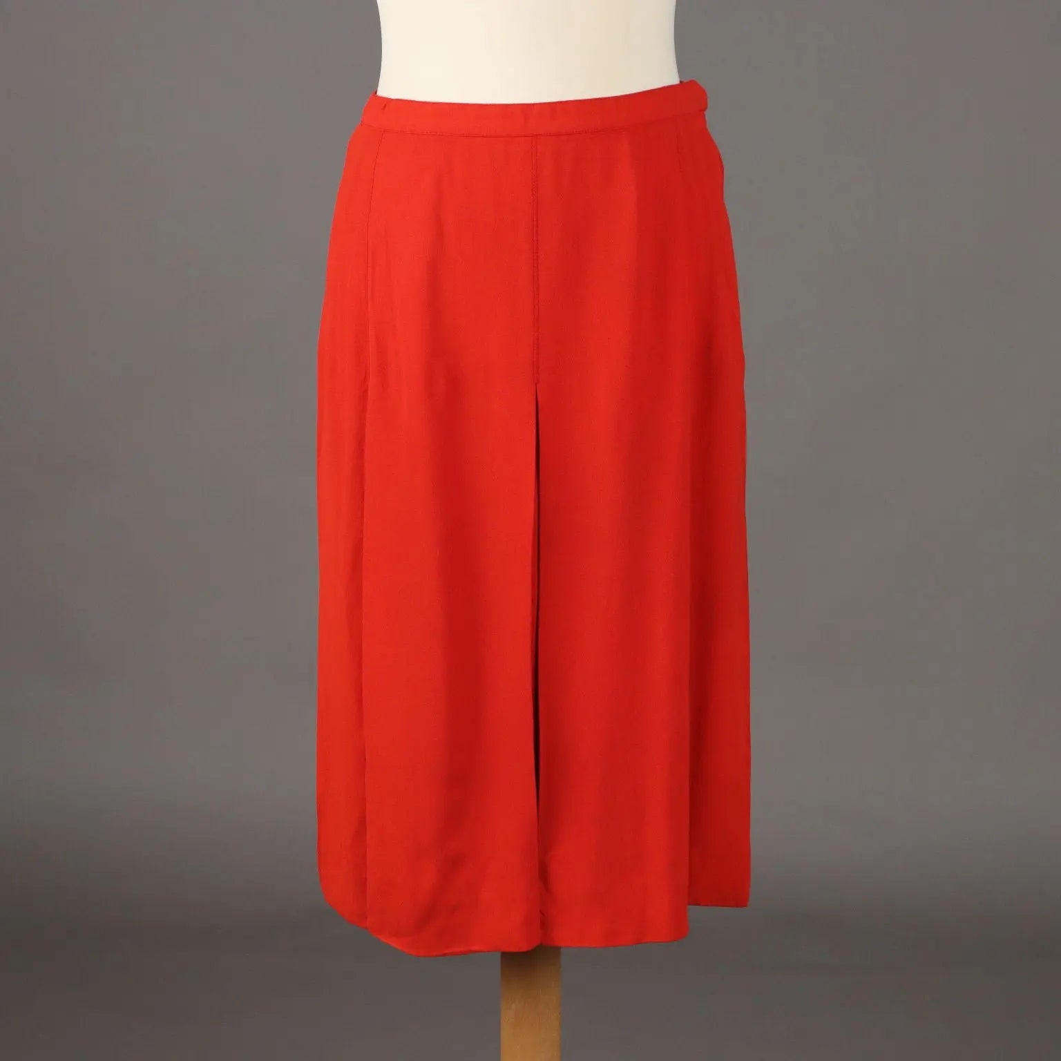 Yves Saint Laurent Skirt Vintage Red Fabric UK Size 14 1970s - UK Size 14 | Clothing & House Linens | Vintage