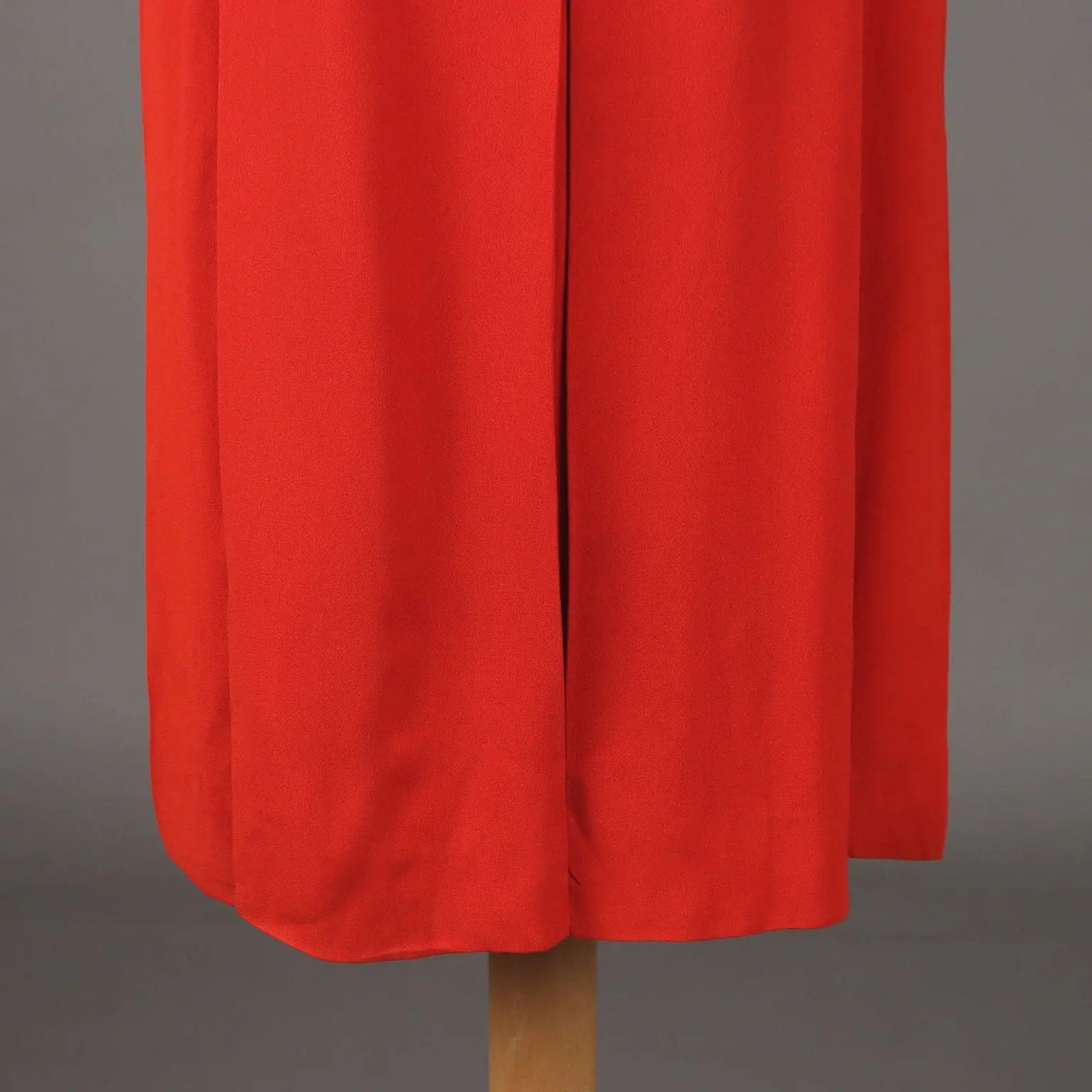Yves Saint Laurent Skirt Vintage Red Fabric UK Size 14 1970s - UK Size 14 | Clothing & House Linens | Vintage