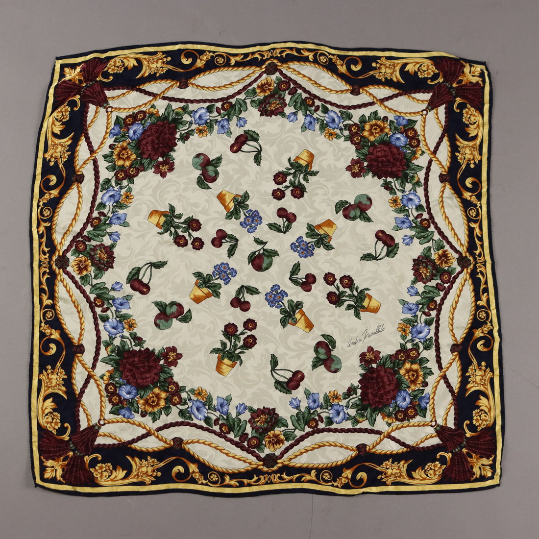  | Clothing & House Linens  Vintage