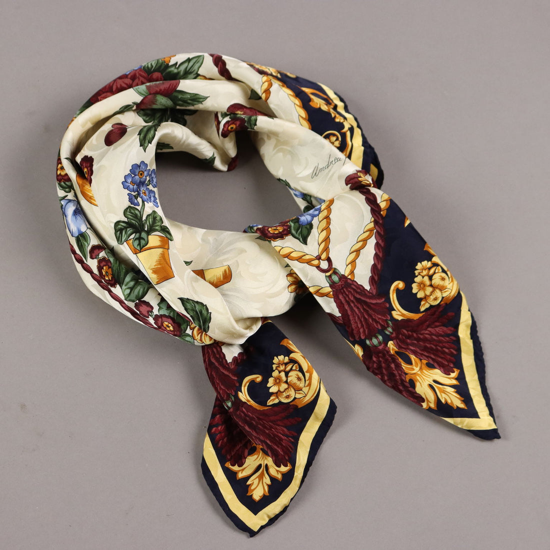  | Clothing & House Linens  Vintage