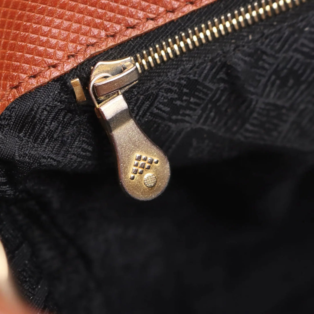 Vintage Bag Bottega Veneta Leather Fabric Italy 1980s-1990s | Clothing & House Linens | Vintage