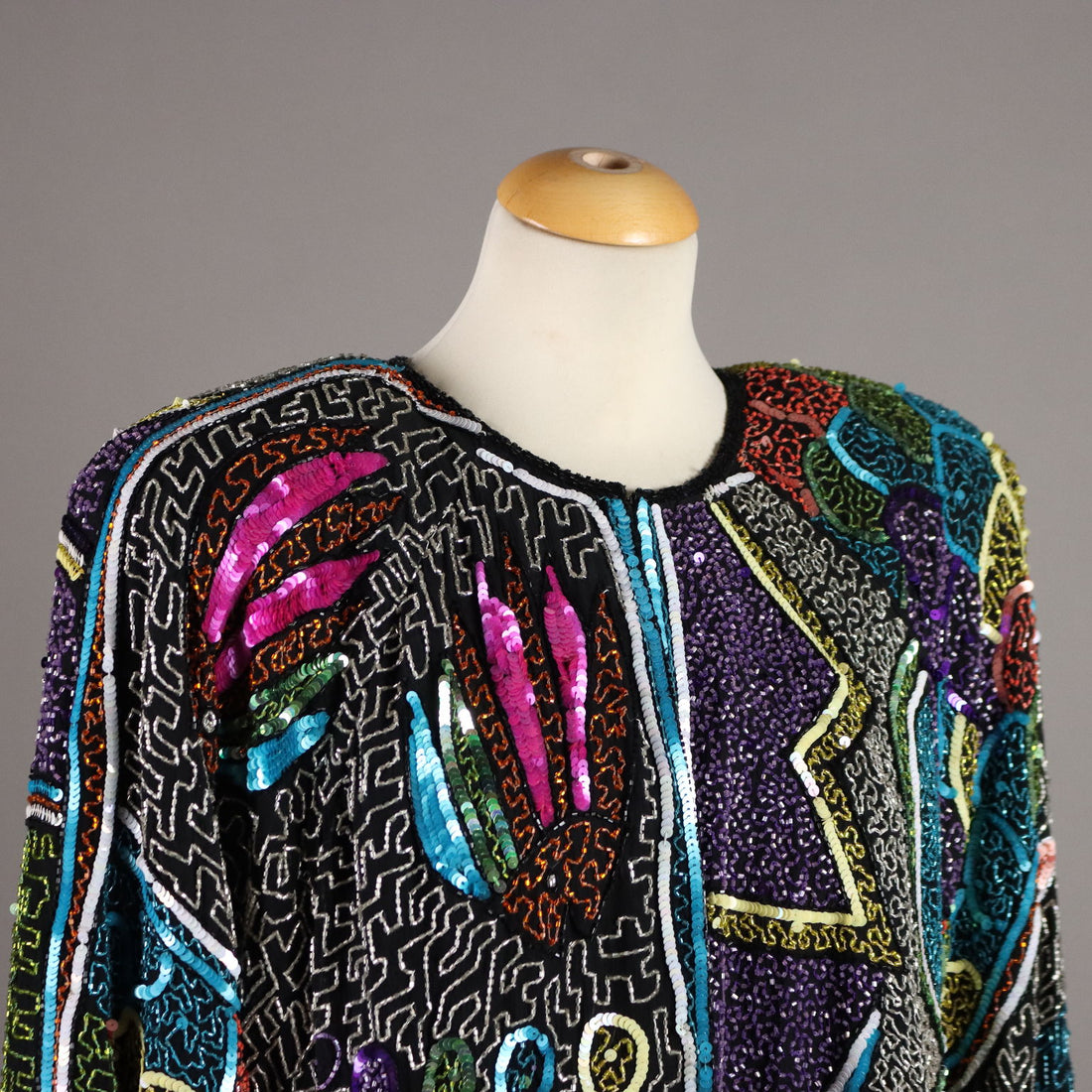 Vintage Jacket Embroidered Silk Unique Size Italy 1980s - Unique Size | Clothing & House Linens  Vintage