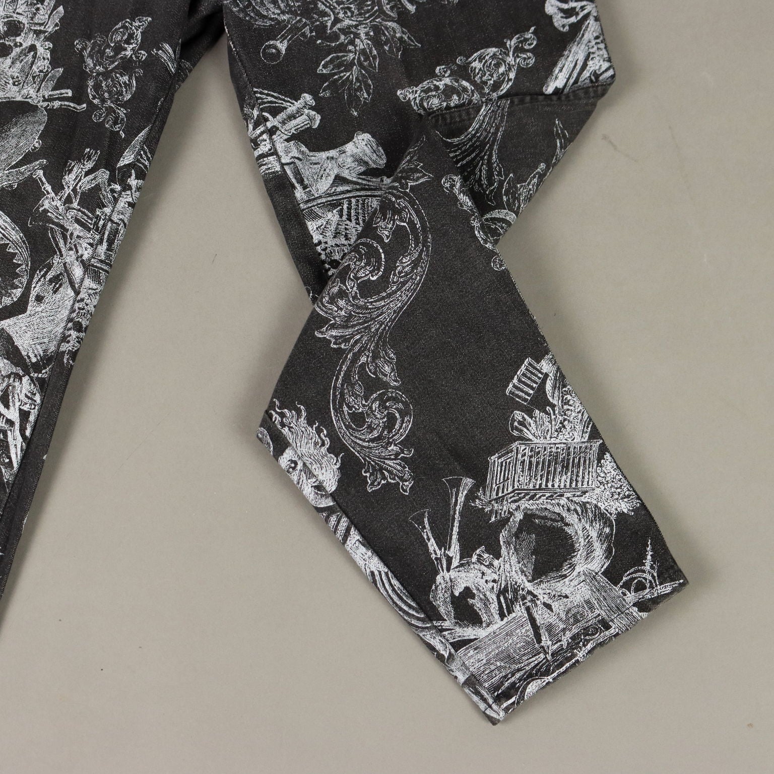  | Clothing & House Linens  Vintage