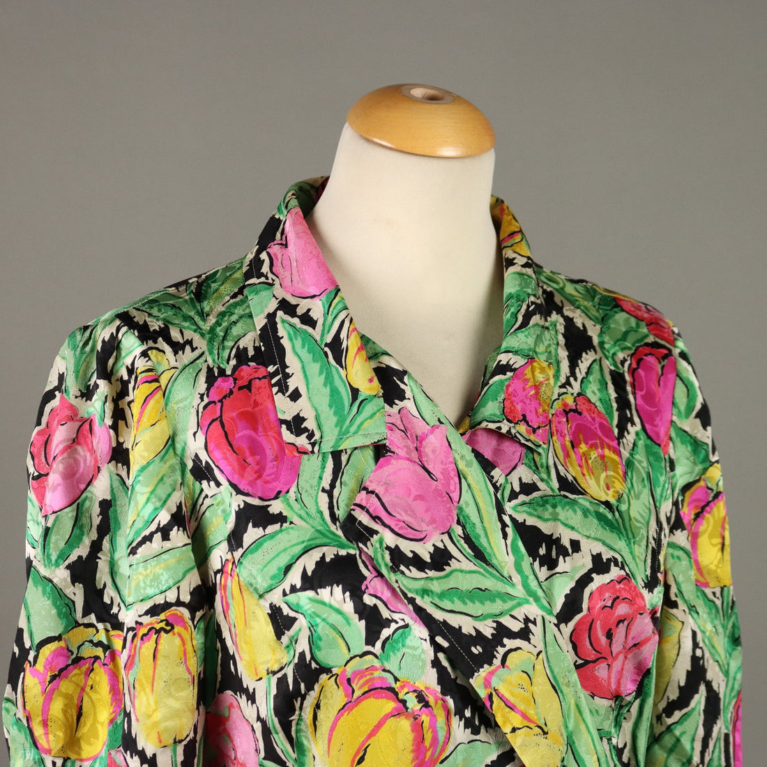  | Clothing & House Linens  Vintage