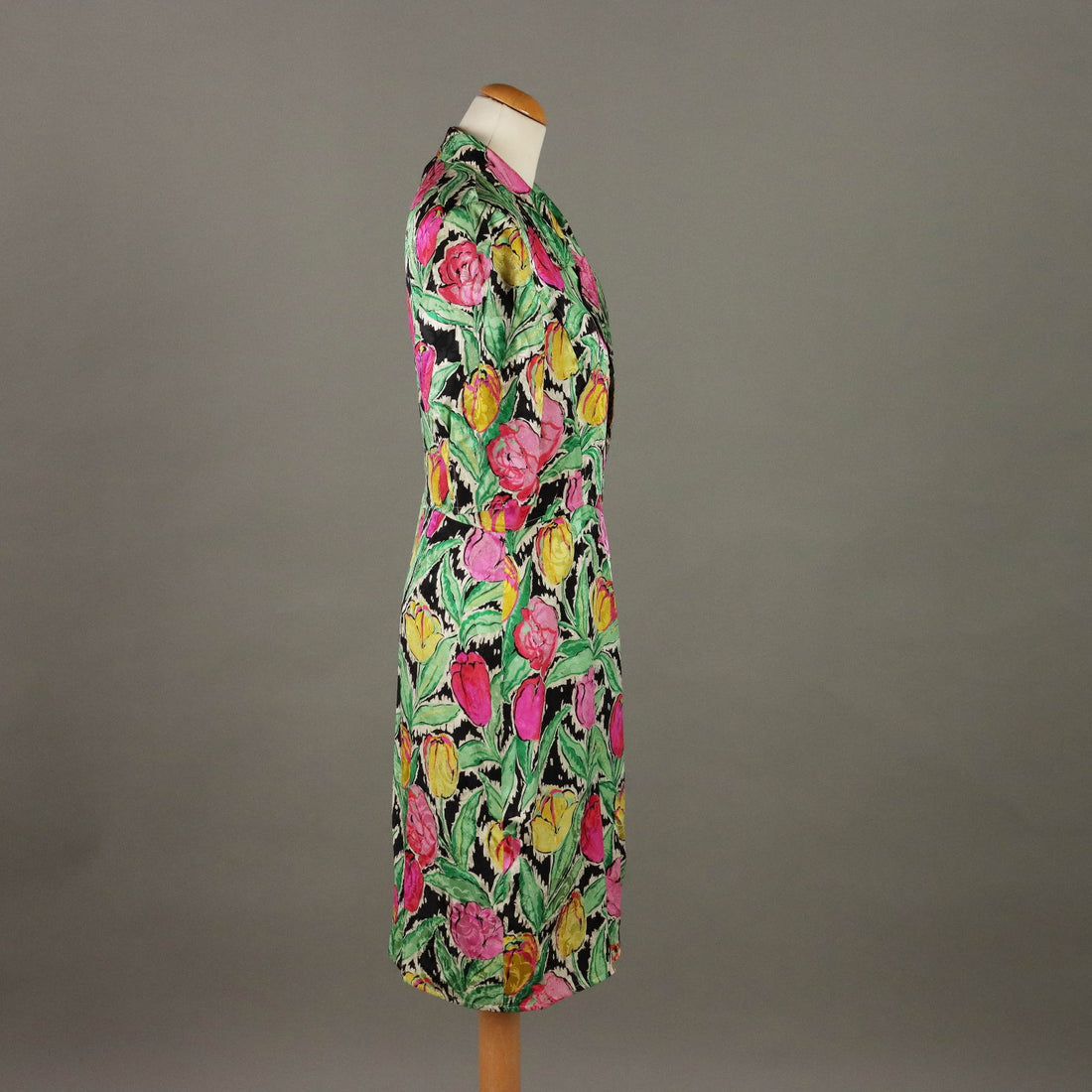  | Clothing & House Linens  Vintage