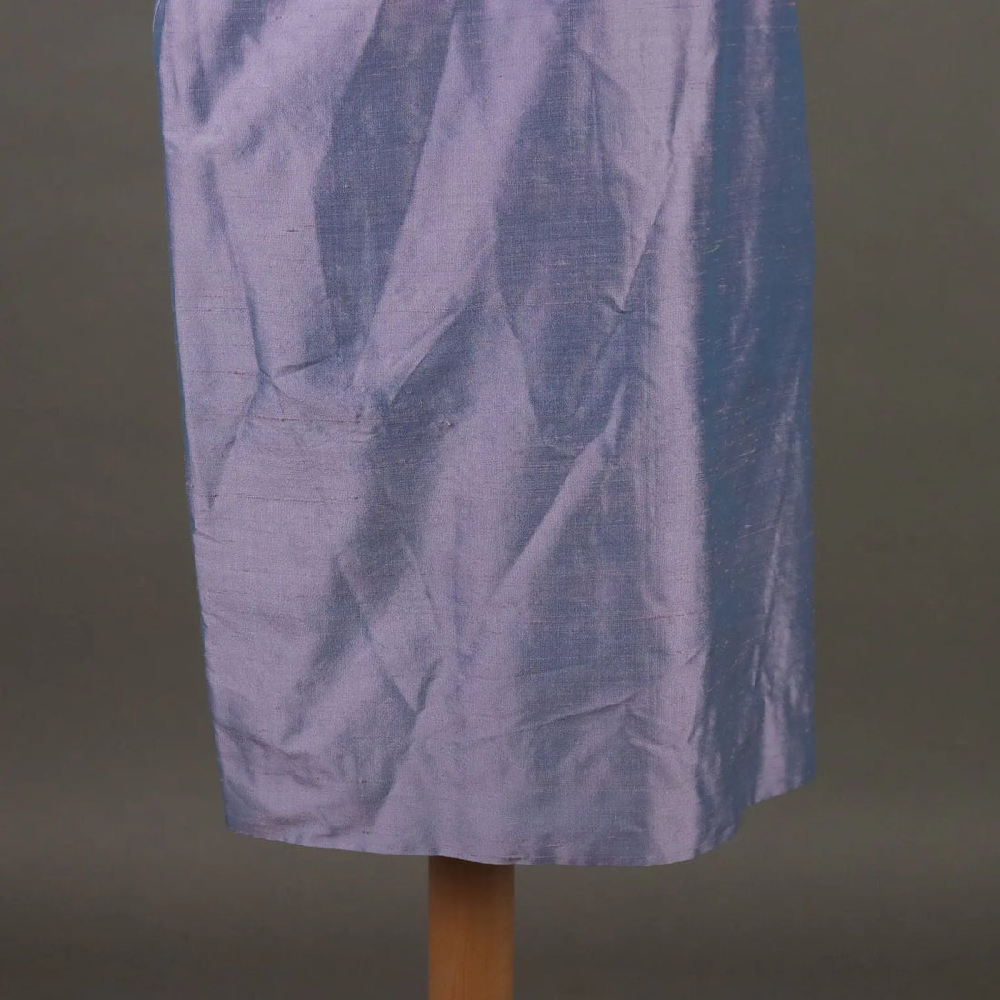 Vintage Tailored Dress Lilac Silk UK Size 14 Embroideries 1980s-1990s - UK Size 14 | Clothing & House Linens | Vintage