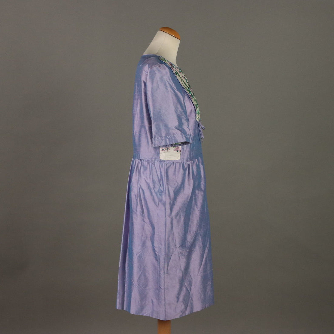  | Clothing & House Linens  Vintage