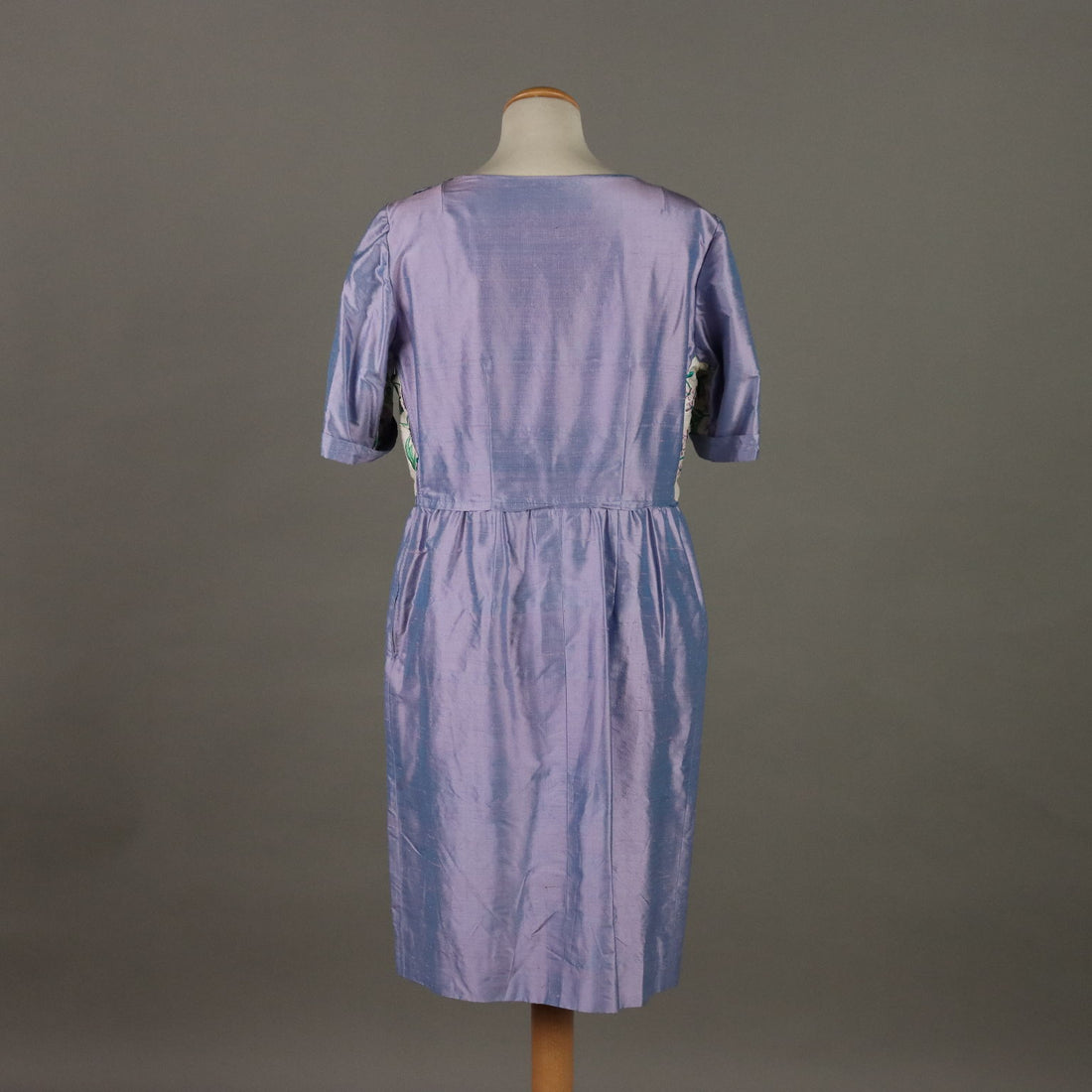  | Clothing & House Linens  Vintage