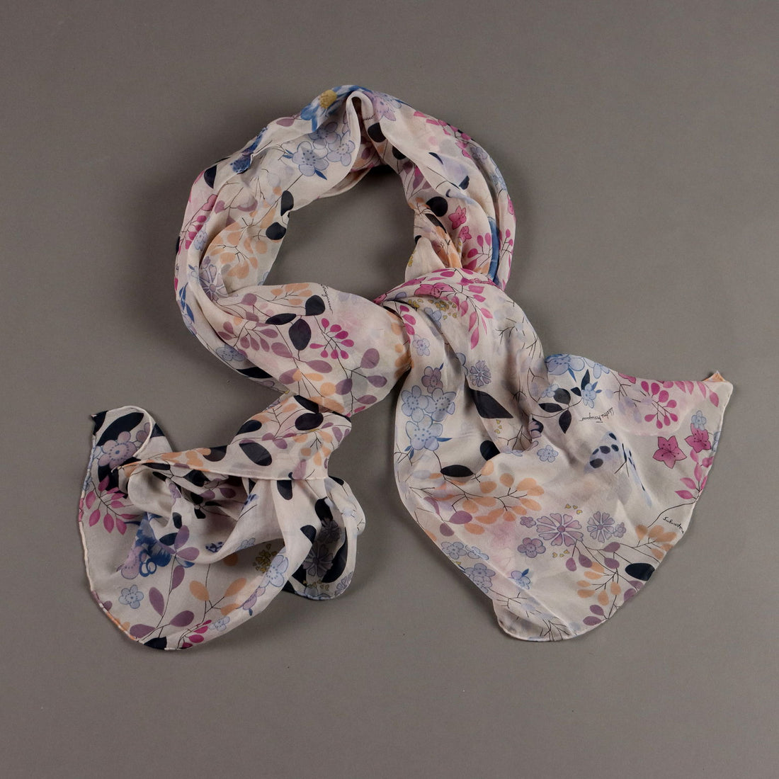  | Clothing & House Linens  Vintage