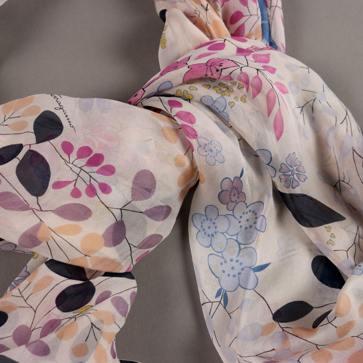  | Clothing & House Linens  Vintage