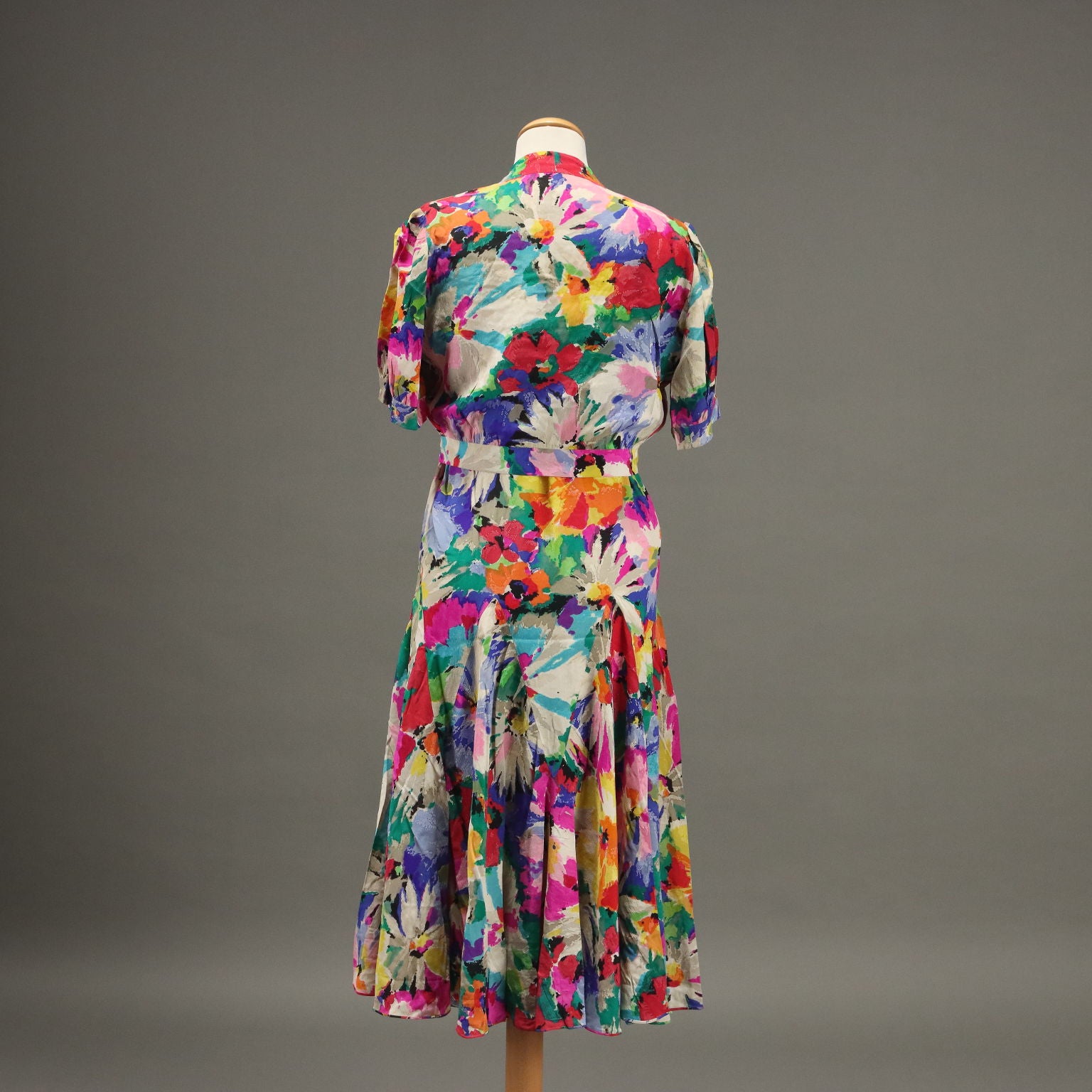  | Clothing & House Linens  Vintage