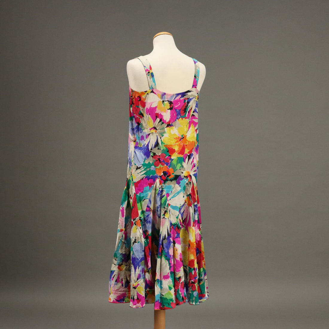  | Clothing & House Linens  Vintage