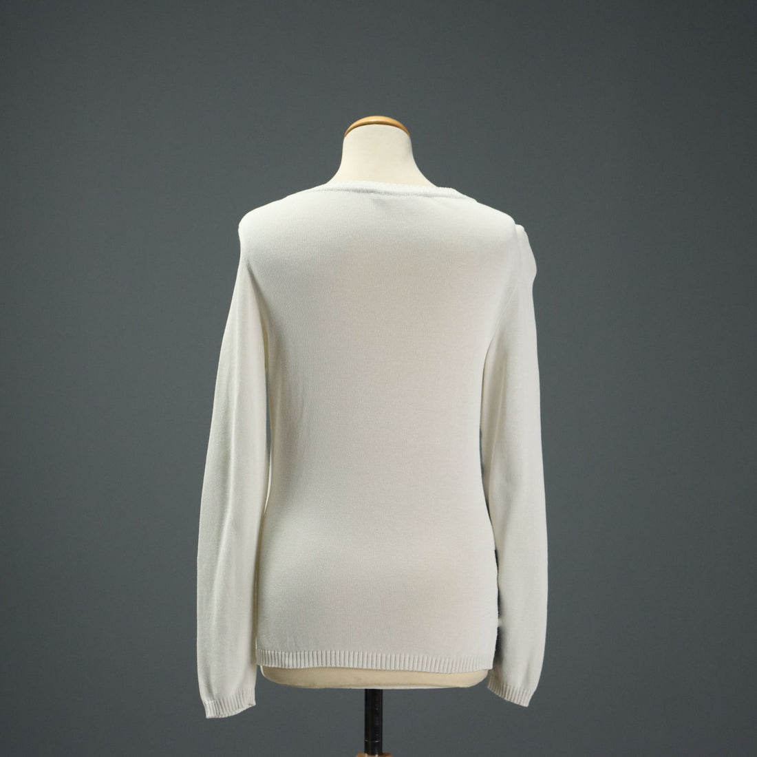  | Clothing & House Linens  Vintage