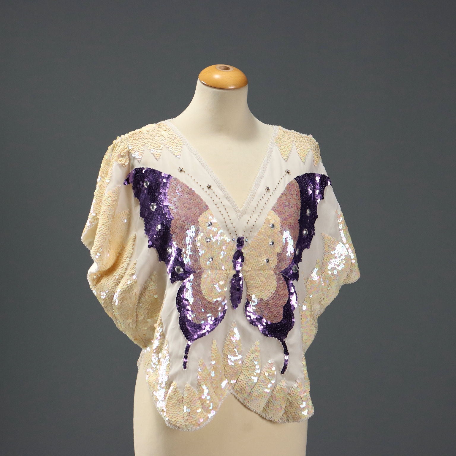  | Clothing & House Linens  Vintage