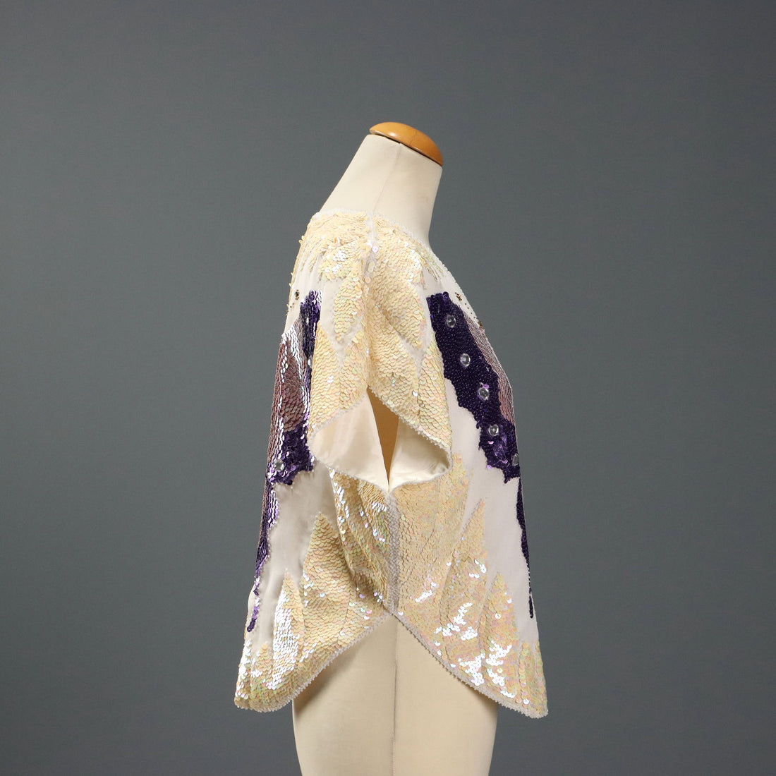  | Clothing & House Linens  Vintage