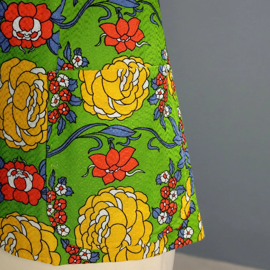 Vintage Flowery Jacket Cotton UK Size 10 Italy 1960s - UK Size 10 | Clothing & House Linens | Vintage