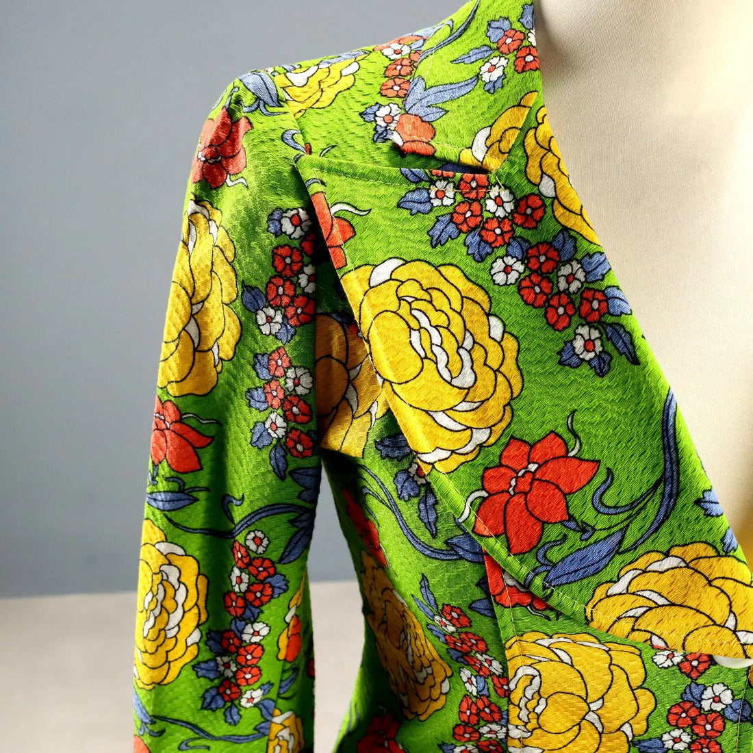 Vintage Flowery Jacket Cotton UK Size 10 Italy 1960s - UK Size 10 | Clothing & House Linens | Vintage