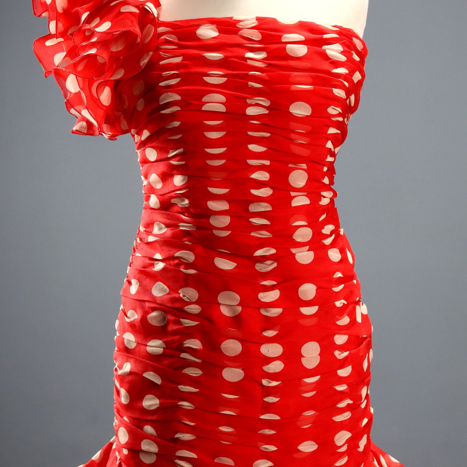  | Clothing & House Linens  Vintage