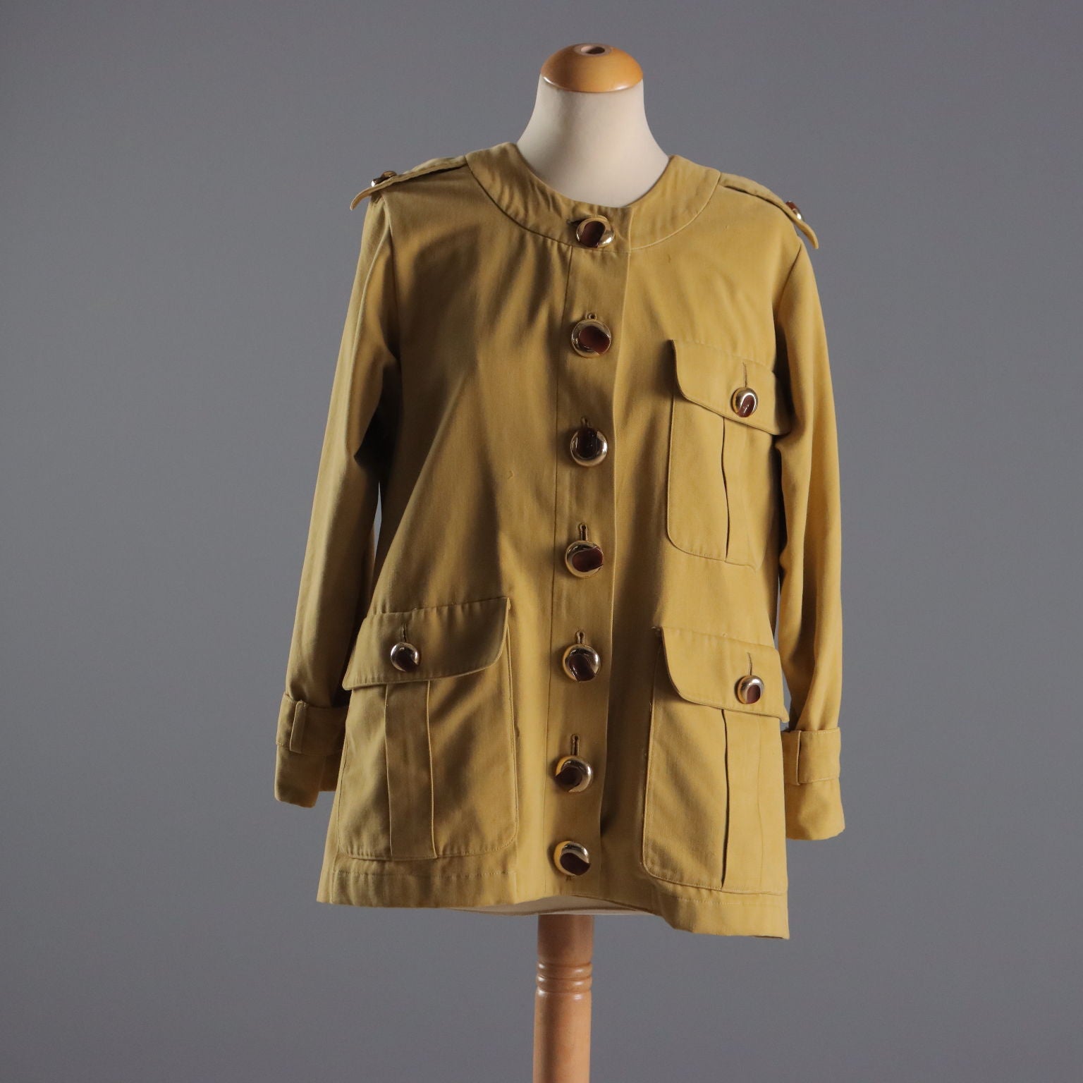  | Clothing & House Linens  Vintage