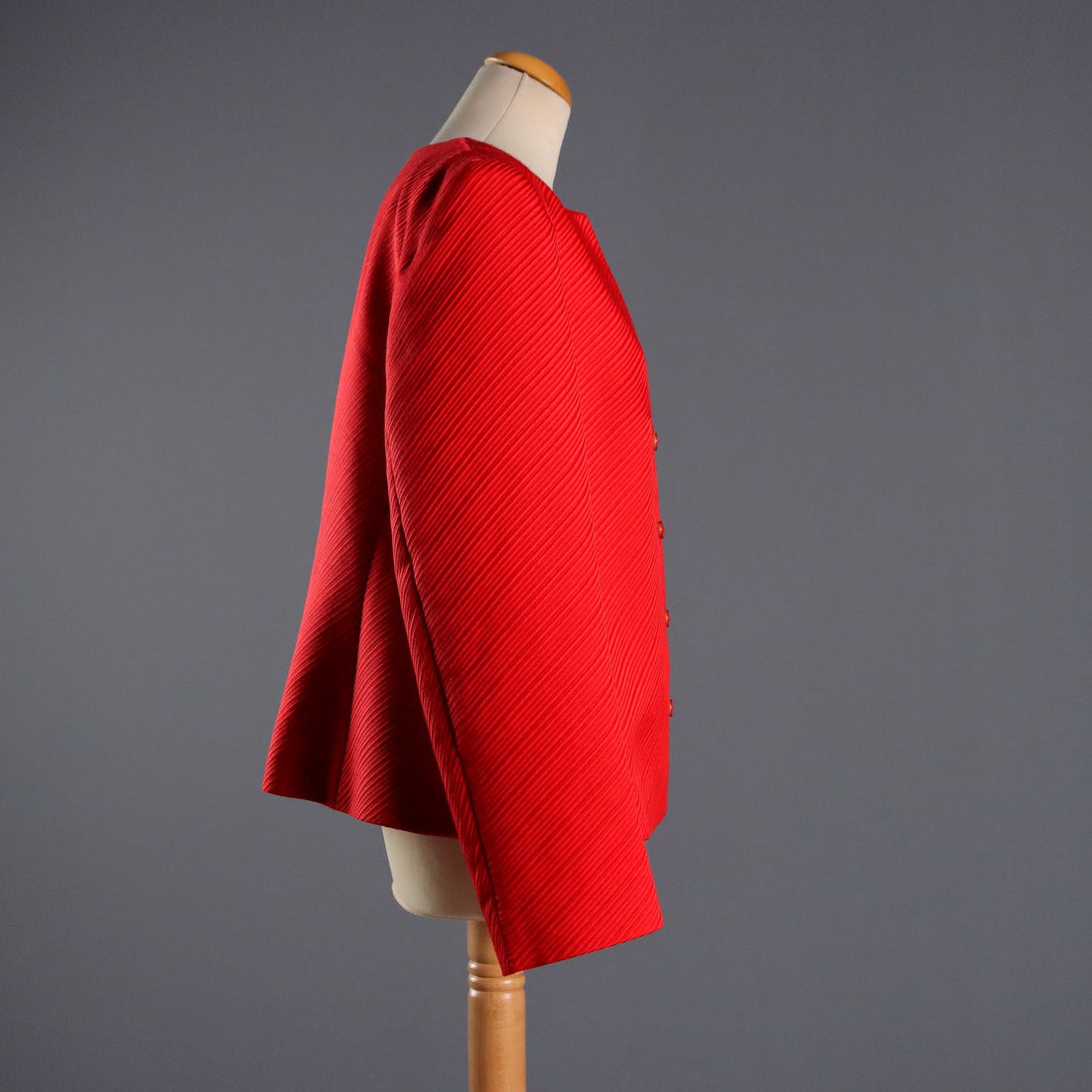  | Clothing & House Linens  Vintage