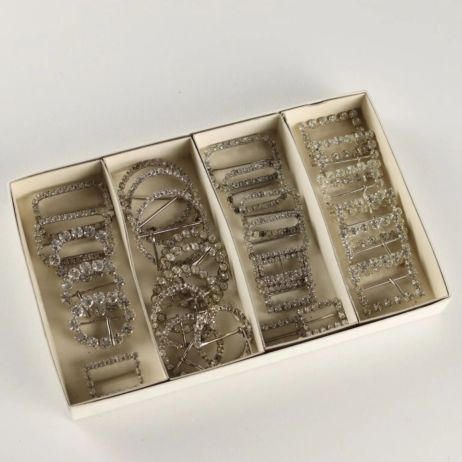 Vintage Buckles Metal Strass Various Shapes and Dimensions XX Century | Clothing & House Linens | Vintage