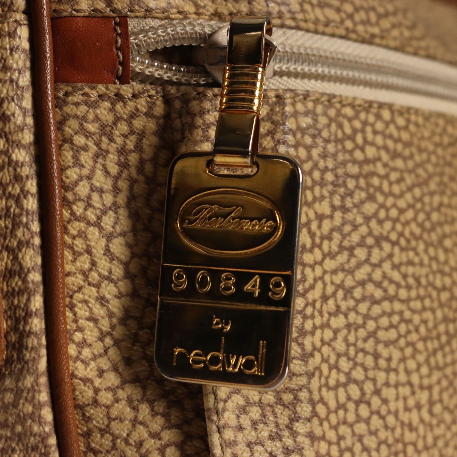 Borbonese Vintage Redwall Bag OP Canvas Leather 1980s | Clothing & House Linens | Vintage