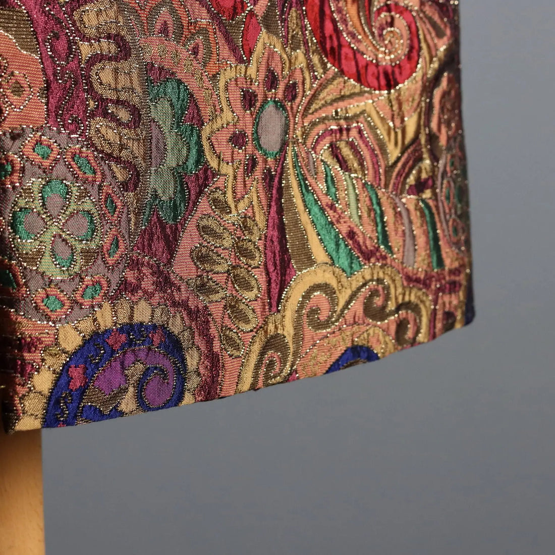 Vintage Brocade Fabric Jacket UK Size 10-12 Italy 1990s-2000s | Clothing & House Linens | Vintage