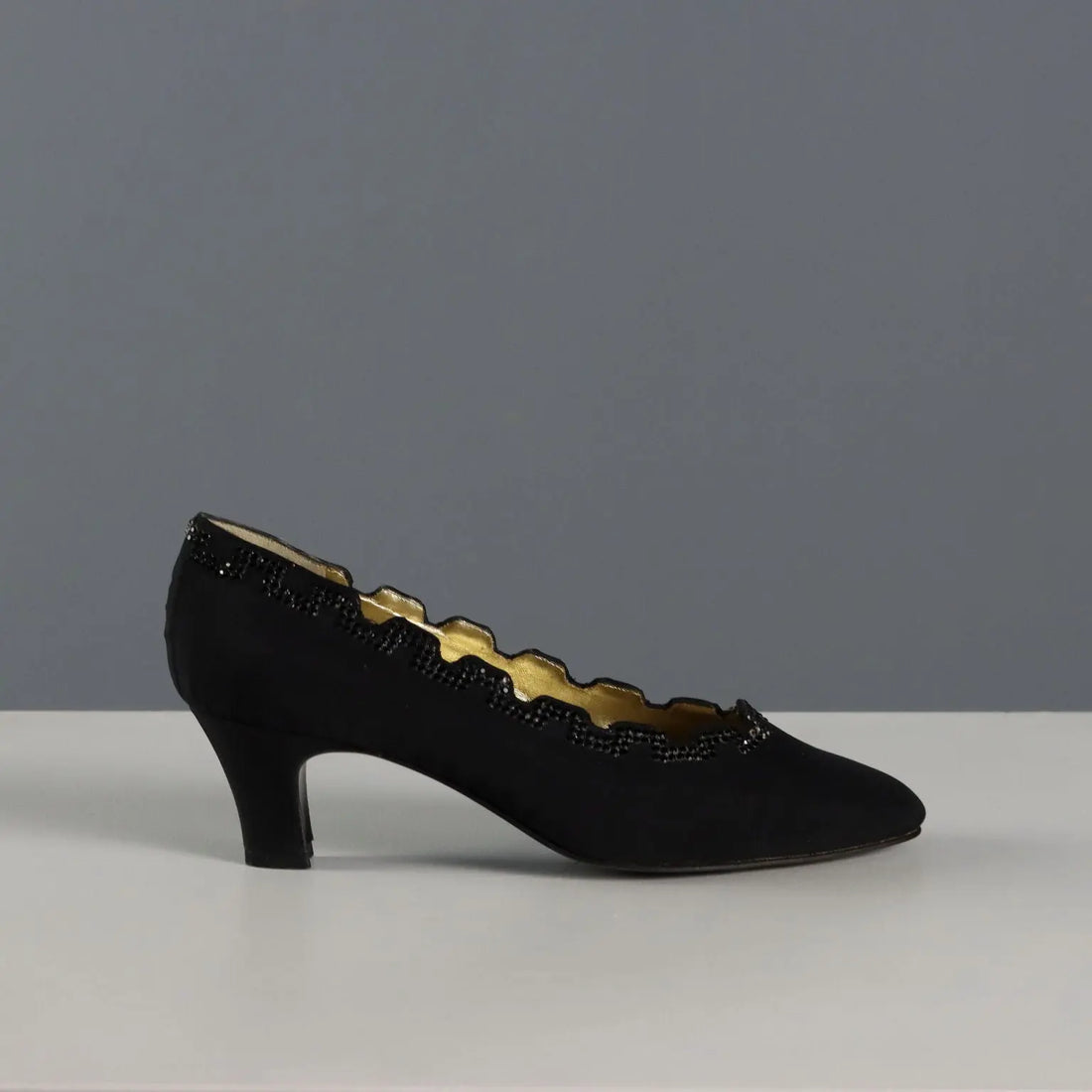 Valentino Garavani Vintage Shoes Black Satin UK Size 5 1980s - UK Size 5 | Clothing & House Linens | Vintage