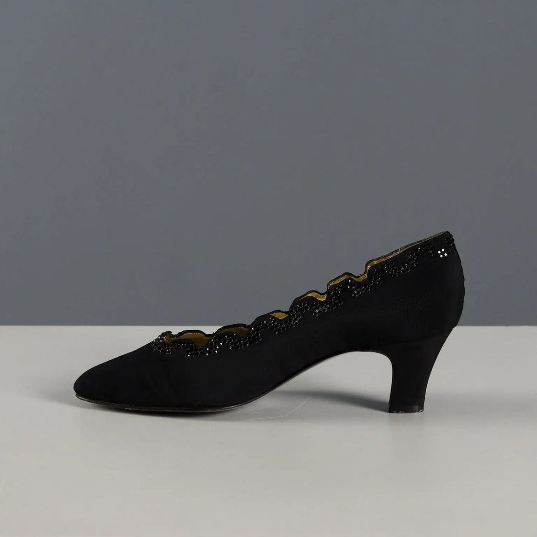 Valentino Garavani Vintage Shoes Black Satin UK Size 5 1980s - UK Size 5 | Clothing & House Linens | Vintage
