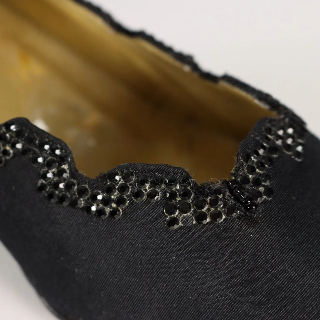 Valentino Garavani Vintage Shoes Black Satin UK Size 5 1980s - UK Size 5 | Clothing & House Linens | Vintage