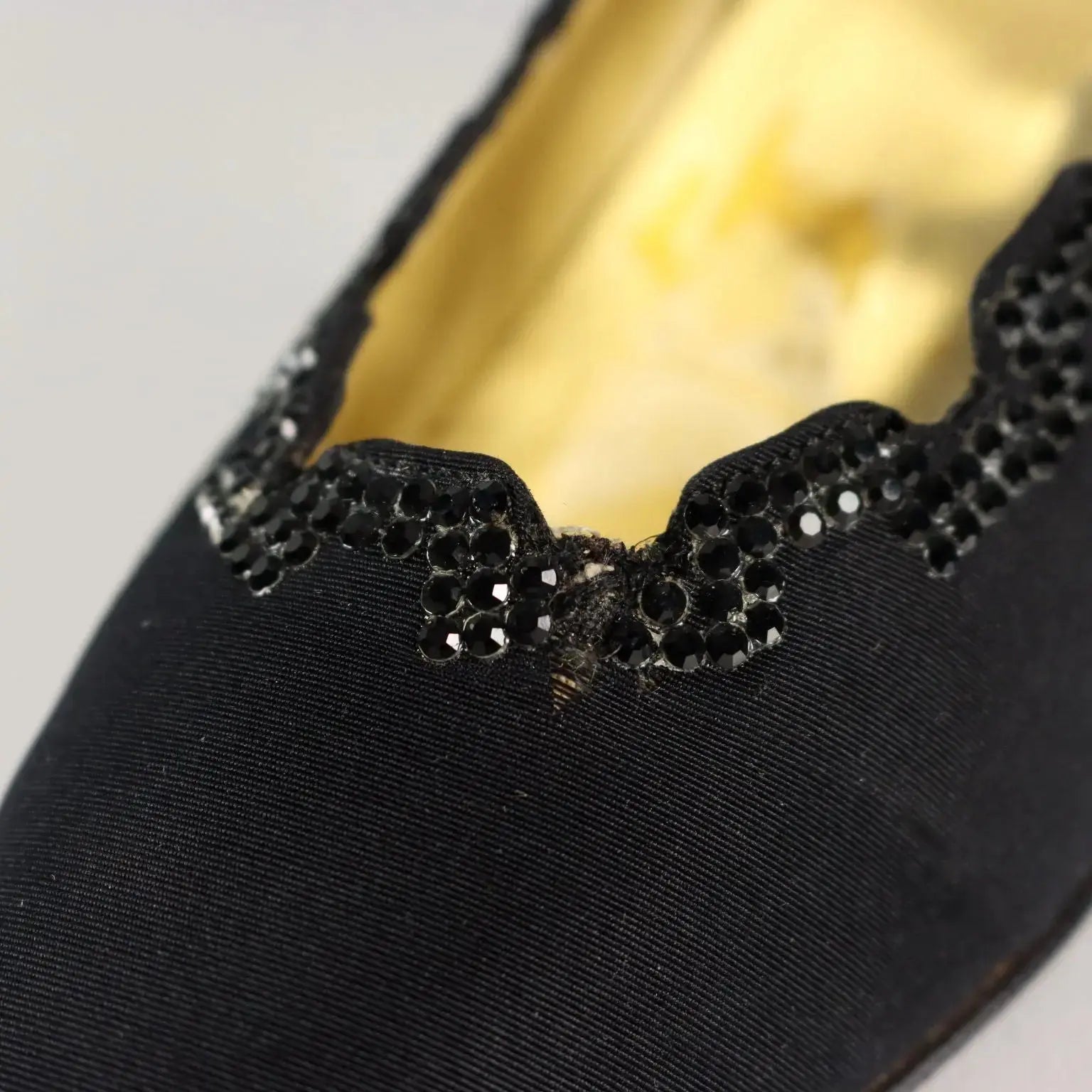 Valentino Garavani Vintage Shoes Black Satin UK Size 5 1980s - UK Size 5 | Clothing & House Linens | Vintage