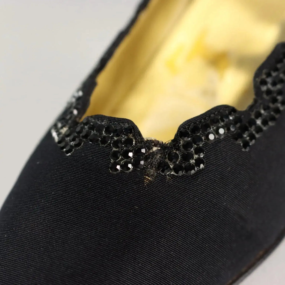 Valentino Garavani Vintage Shoes Black Satin UK Size 5 1980s - UK Size 5 | Clothing & House Linens | Vintage