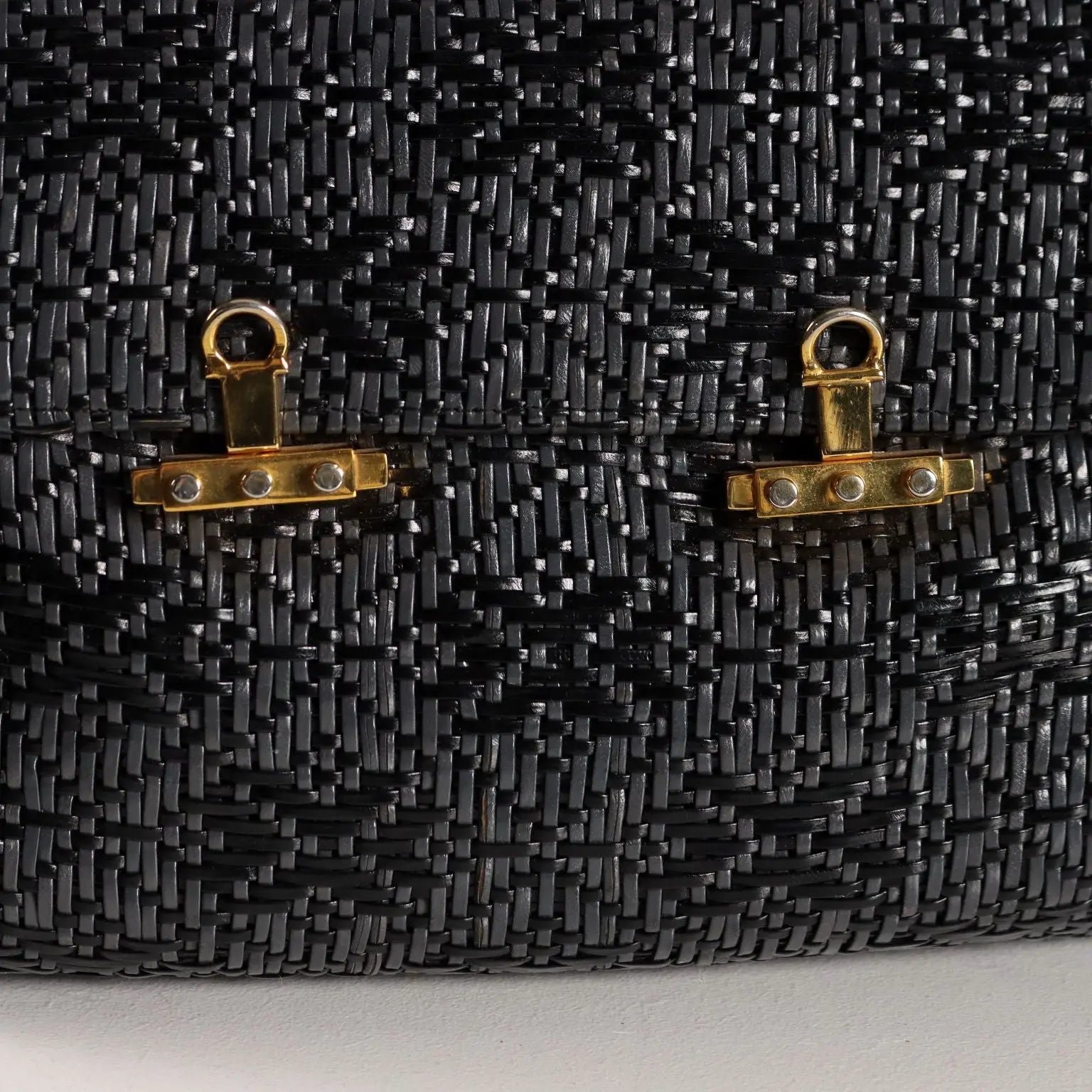 Roberta di Camerino Vintage Handbag Leather Metal Italy 1960s | Clothing & House Linens | Vintage