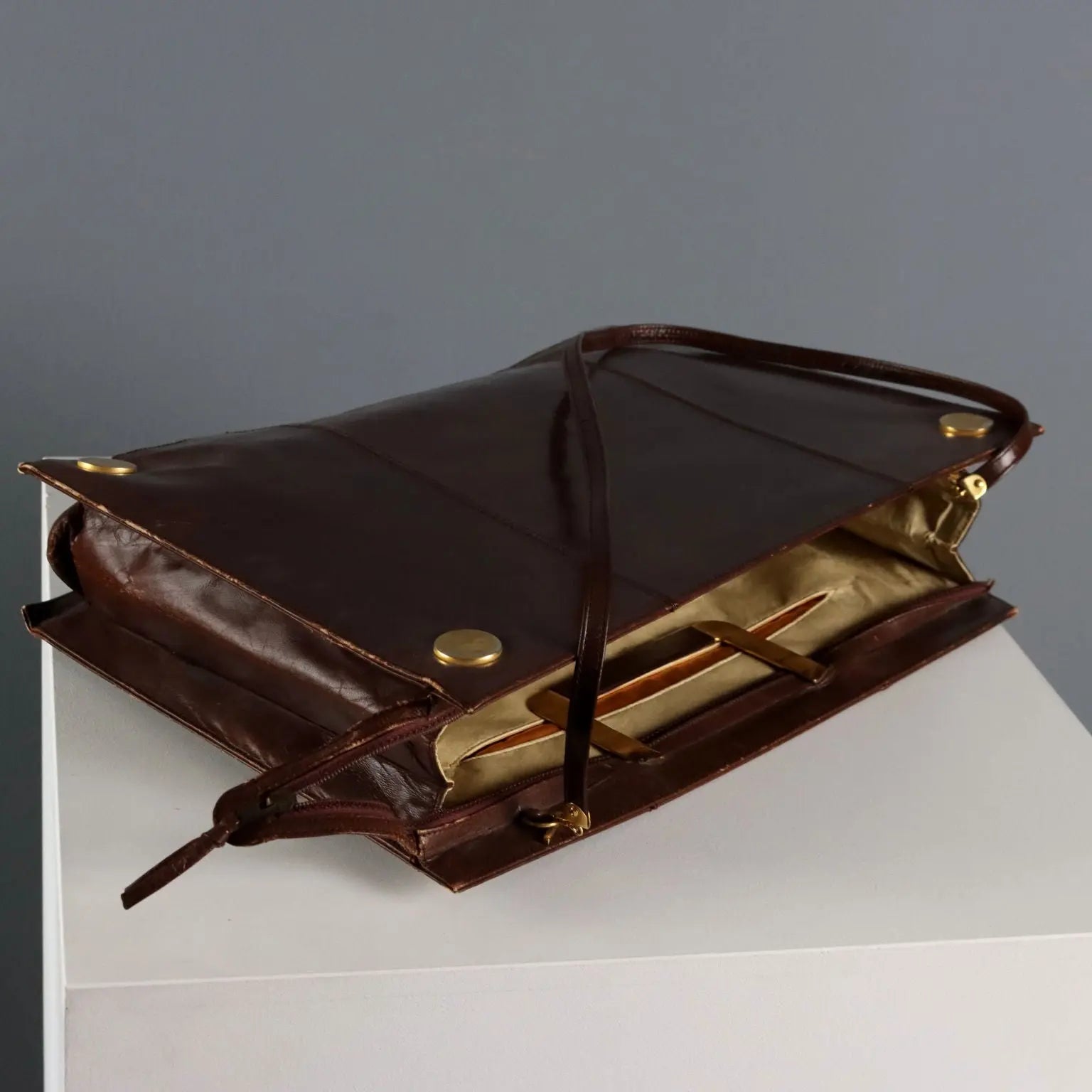 Vintage Rodo Bag Brown Leather Gilded Metal Italy 1970s | Clothing & House Linens | Vintage