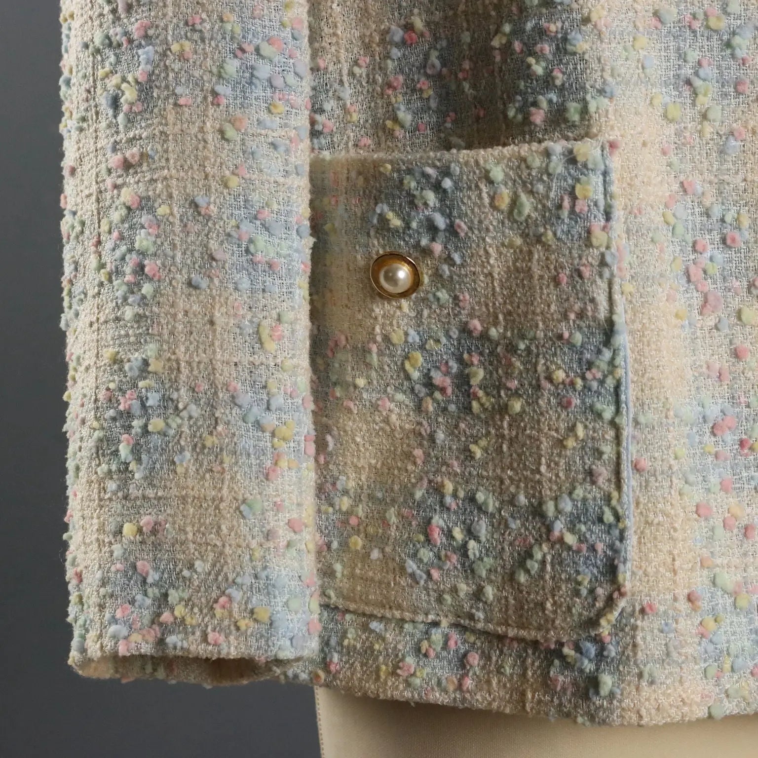Vintage Jacket Bouclé Fabric R. Curiel UK Size 12 Italy 1990s - UK Size 12 | Clothing & House Linens | Vintage