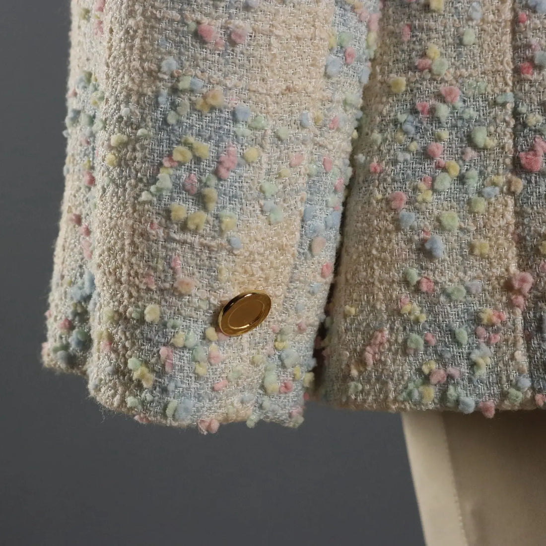 Vintage Jacket Bouclé Fabric R. Curiel UK Size 12 Italy 1990s - UK Size 12 | Clothing & House Linens | Vintage