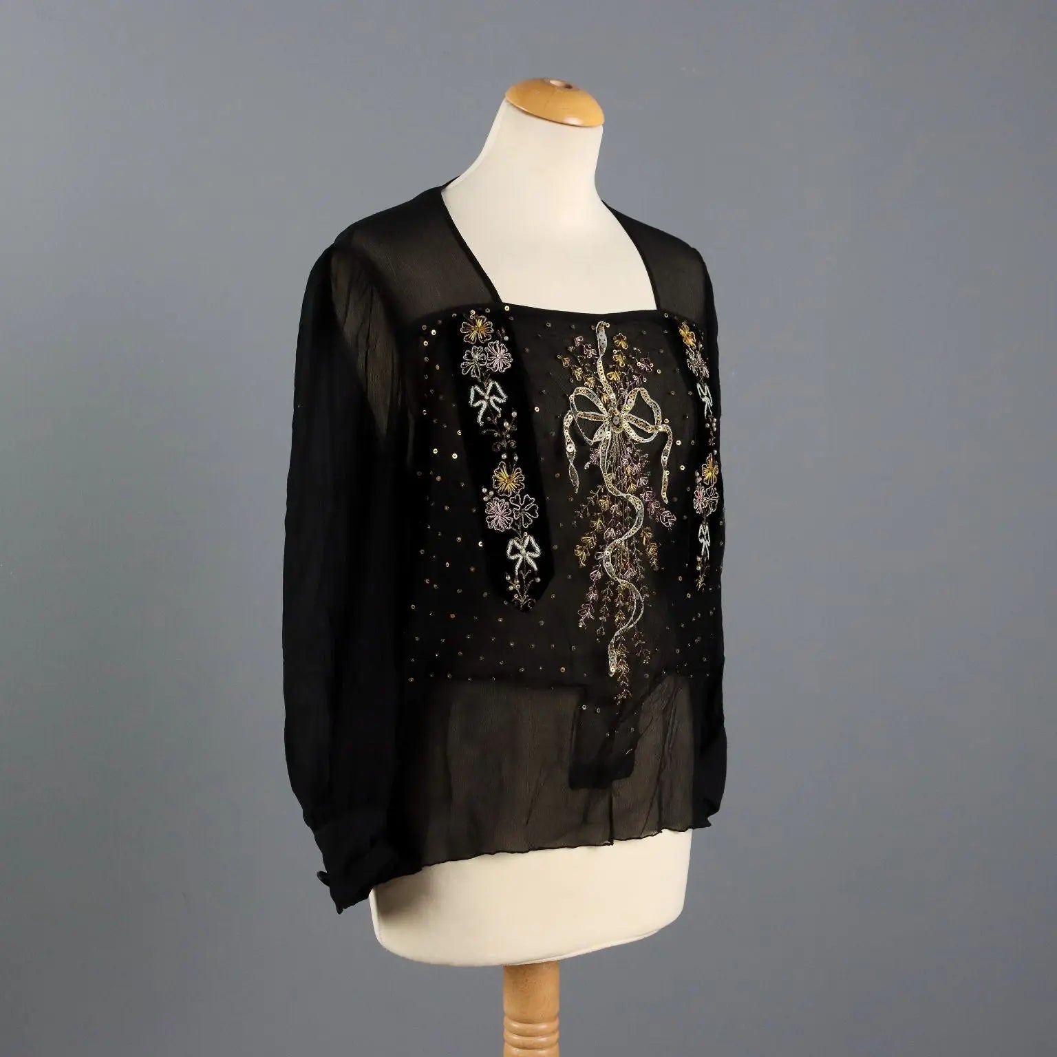 Vintage Shirt Silk with Embroideries UK Size 12/14 Italy 1980s-90s - UK Size 12/14 | Clothing & House Linens | Vintage
