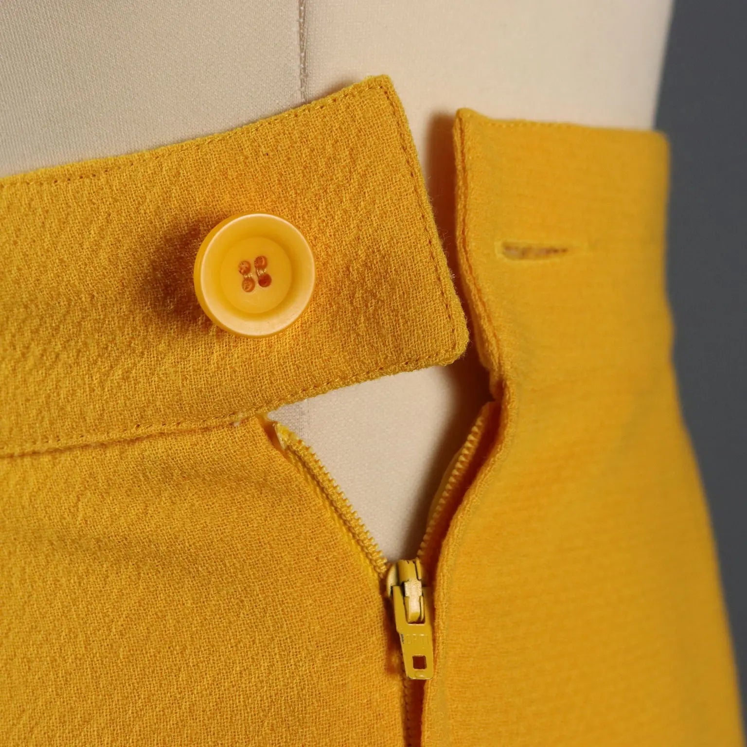 Genny Vintage Jacket with Skirt Wool UK Size 10/12 Italy 1990s - UK Size 10/12 | Clothing & House Linens | Vintage