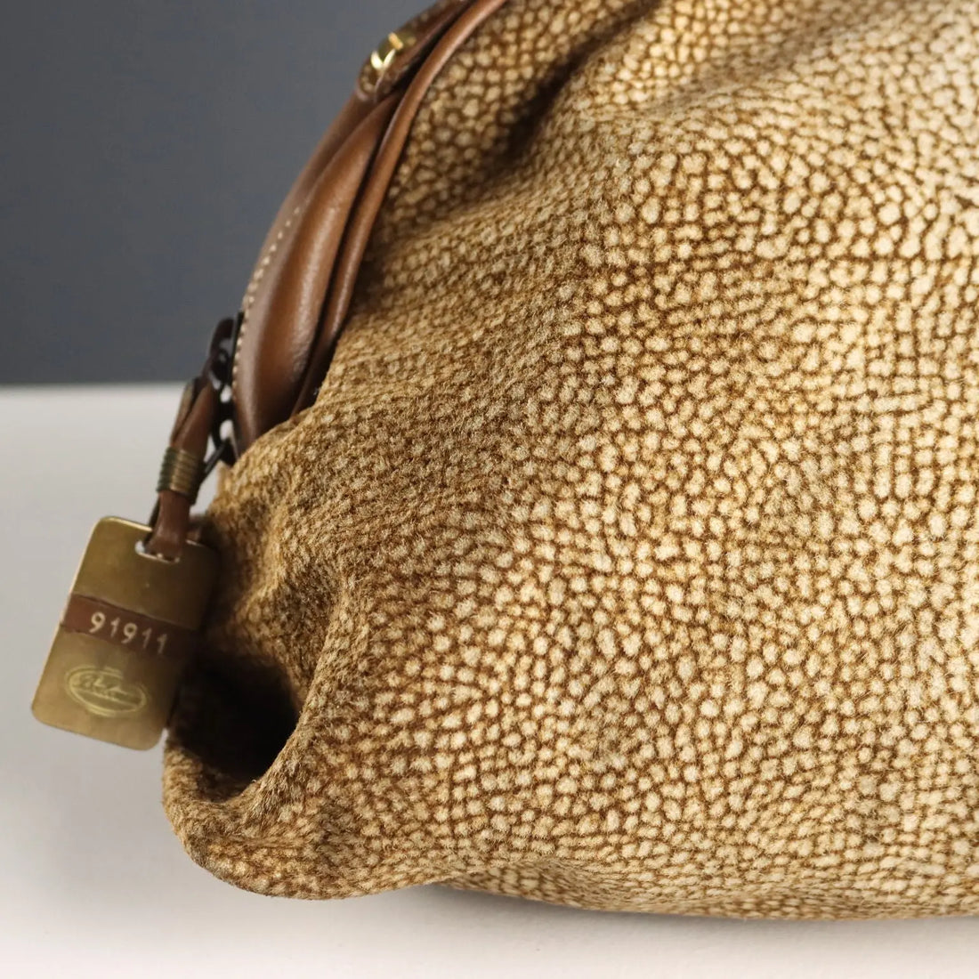 Borbonese Redwall Vintage Handbag Leather Italy 1980s-1990s | Clothing & House Linens | Vintage