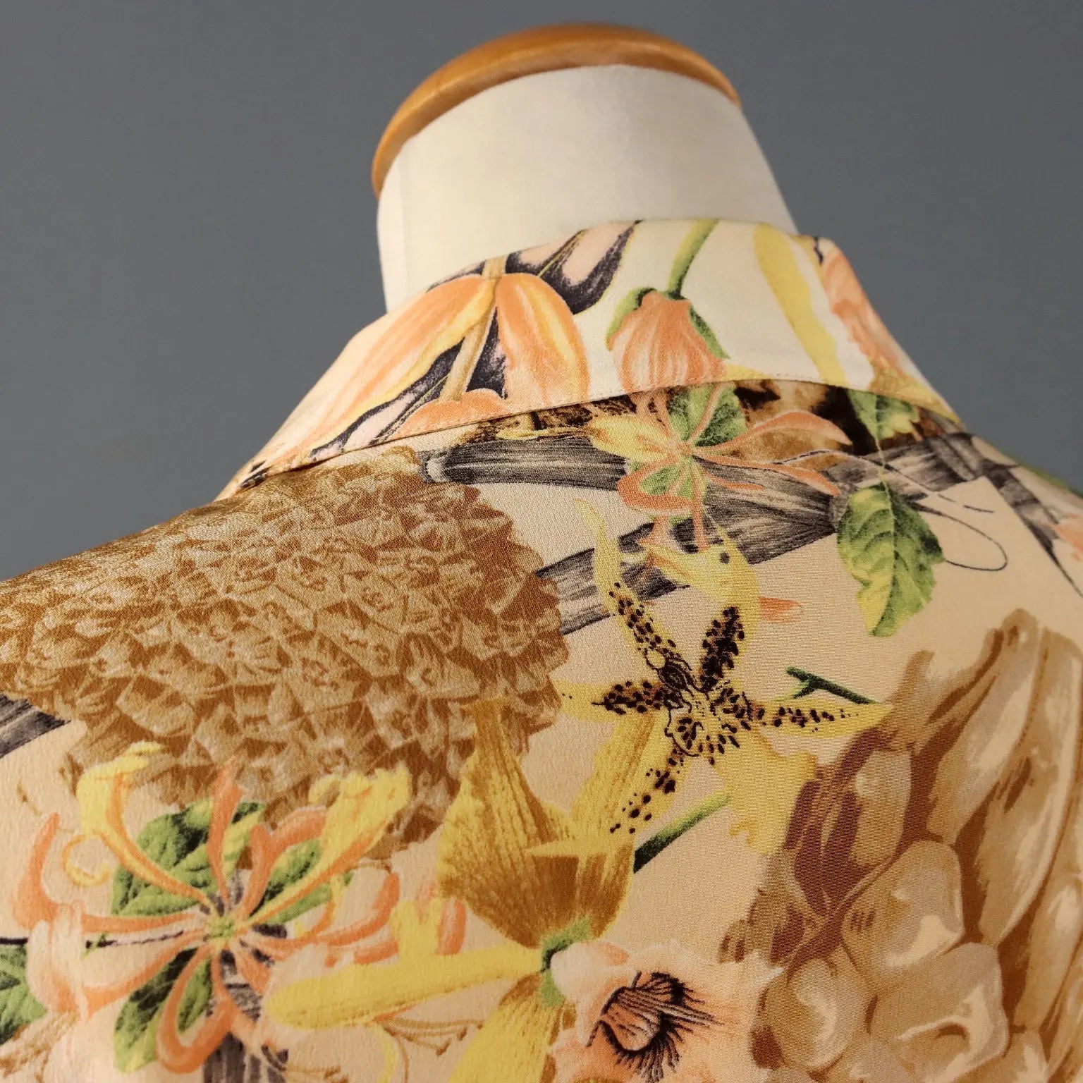 Escada Vintage Jungle Print Shirt Silk UK Size 12 Germany 1980s - UK Size 12 | Clothing & House Linens | Vintage