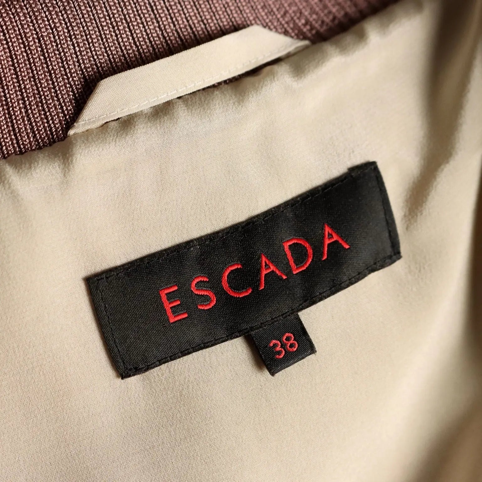 Escada Vintage Long Jacket Pure Silk UK Size 12 Germany 1980s - UK Size 12 | Clothing & House Linens | Vintage