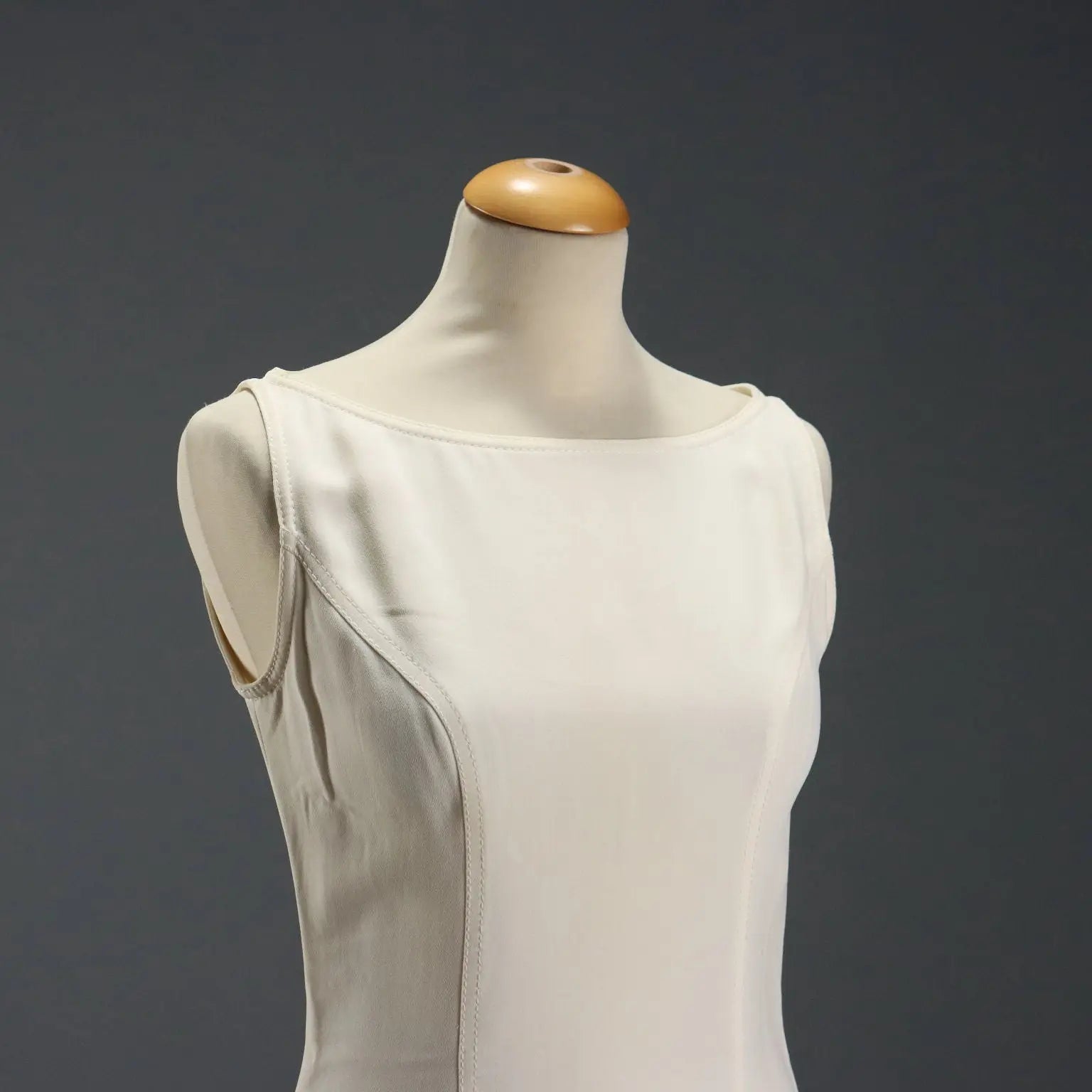 Gai Mattiolo White Dress Acetate Viscosa UK Size 14 1990s