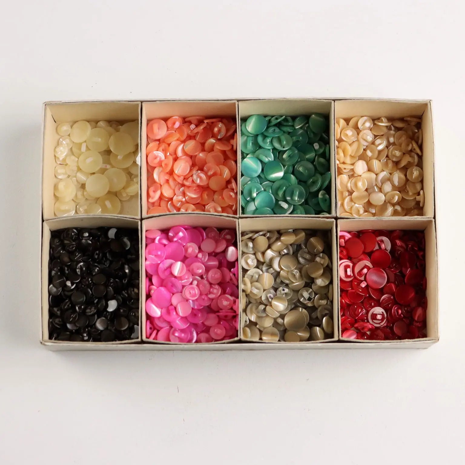 Vintage Buttons Mother of Pearl Various Colours Italy 1980s